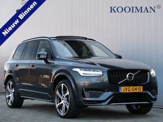 Volvo XC90 2.0 T8 Recharge AWD R-Design 7p Long Range 455 Pk Automaat Navi / DAB / Leer / Pano-dak / Luchtvering / Apple Carplay / HUD / 7 persoons
