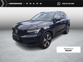 Volvo XC40 1.5 T4 Plug-in hybrid Plus Dark | PHEV | Achteruitrijcamera | Keyless Entry | Elektrische Achterklep | Harman Kardon Audio | Navigatie | Apple Carplay | Android Auto | Lichtmetalen Velgen 19 inch | Stoelverwarming