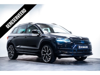 Skoda Karoq 1.5 TSI Sportline|Pano dak|19 inch|Trekhaak|Camera