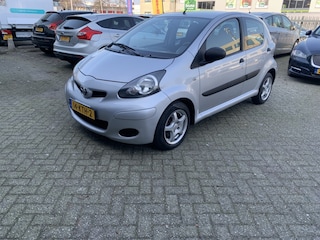 Toyota Aygo 1.0-12V Access KMSTAND 43186 !!!