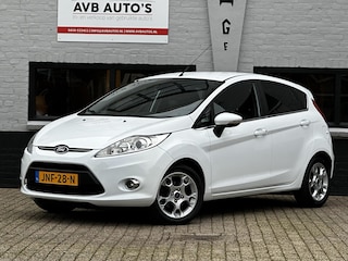 Ford Fiesta 1.25 Titanium Cruise Clima PDC Nieuwe Distributie