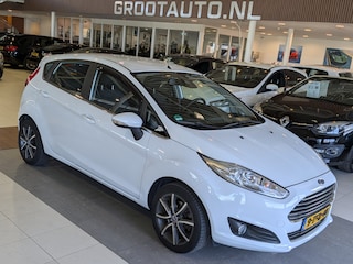Ford Fiesta 1.0 EcoBoost Titanium NAP, Airco, Cruise Control, Trekhaak, Stuurbekrachtiging