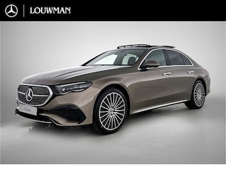 Mercedes-Benz E-klasse 300 e Sport Edition | Premium pakket | Trekhaak | Leder pakket | Winter pakket | Stoelventilatie voor | Digital Light | 360° camera | Burmester® 4D surround sound system | MBUX Superscreen | Augmented Reality navigatie |