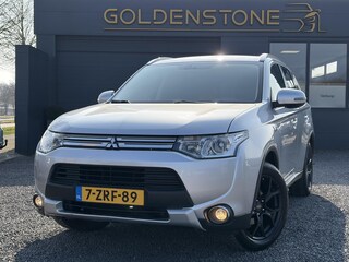 Mitsubishi Outlander 2.0 PHEV Business Edition X-Line 2e Eigenaar,Navi,Camera,Keyless,Halfleder,Dealer Onderhouden,Clima,Cruise,Lm velgen,N.A.P,Apk tot 03-2027