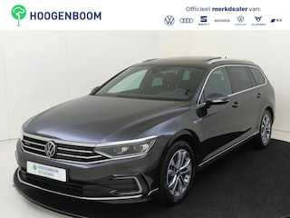 Volkswagen Passat Variant 1.4 TSI PHEV GTE Business | Panoramadak | Trekhaak | Standkachel |Parkeerassistent | Navigatie | Adaptieve cruise control | Achteruitrijcamera | LED matrix verlichting | Stoelverwarming |