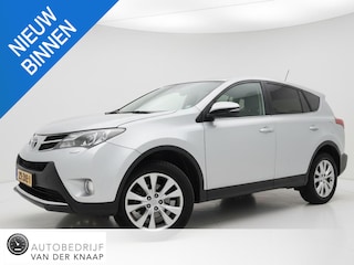 Toyota RAV4 2.0 Executive Business 4WD | Clima | Cruise | Multimedia/Navi | Leder | PDC + Camera |