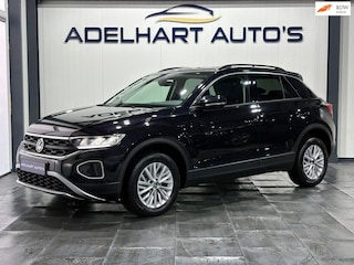 Volkswagen T-Roc 1.0 TSI Life / Navigatie full map / Apple CarPlay / Climate control / Parkeer sensoren