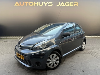 Toyota Aygo 1.0 VVT-i Now Airco Elektrische ramen