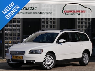 Volvo V50 2.5 T5 AWD SUMMUM/ TREKHAAK/ LEER/ HP AUDIO/ ALL-SEASON BANDEN