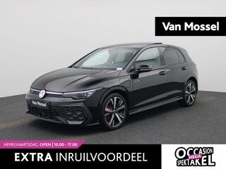Volkswagen Golf 1.5 eHybrid GTE 272 PK | DEMO | VOLLEDIG LEDER | PANORAMADAK | HEAD UP DISPLAY | MEMORY STOELEN | STOELVERWARMING EN KOELING | LED STRIP | TREKHAAK |