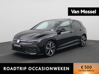 Volkswagen Golf 1.5 eHybrid GTE 272 PK | DEMO | VOLLEDIG LEDER | PANORAMADAK | HEAD UP DISPLAY | MEMORY STOELEN | STOELVERWARMING EN KOELING | LED STRIP | TREKHAAK |