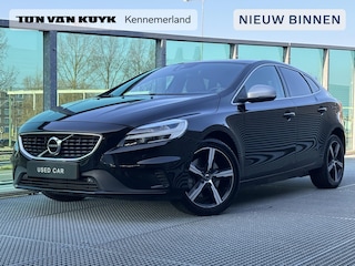 Volvo V40 1.5 T3 Polar+ Sport Automaat, R-design, Panoramadak, Stoelverwarming, High performance audio, Extra getinte ramen vanaf B-stijl, Climate control, Cruise control