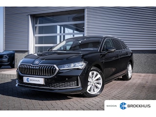 Skoda Superb Combi 1.5 TSI iV First Edition | Achteruitrijcamera | Extra getint glas | Navigatiesysteem