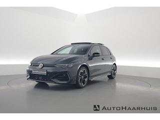 Volkswagen Golf 8.5 - 1.5 eTSI 150PK R-Line DSG | MY25 | Pano | HUD | IQ. Light | Stoel- Stuurverw. | Camera | Nav+App.Connect | Sfeerverl.