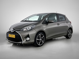 Toyota Yaris 1.5 Hybrid Dynamic Bi-Tone | Pano | Navigatie | Climate Control | LMV |