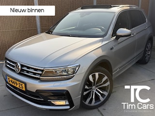 Volkswagen Tiguan 1.4 TSI R-line Automaat | Panoramdak | Leren bekleding | Stoelverwarming | 360 graden camera | Trekhaak uitklapbaar | LED koplampen adaptief | Keyless entry&start | Parkeersensoren voor en achter