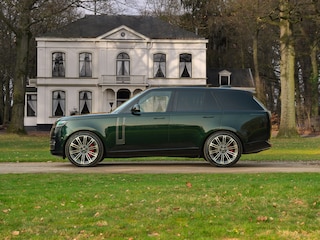 Land Rover Range Rover 3.0 D350 Autobiography MHEV | British Racing Green | Massage | Meridian Signature | Elektr. trekhaak | Stoelventilatie