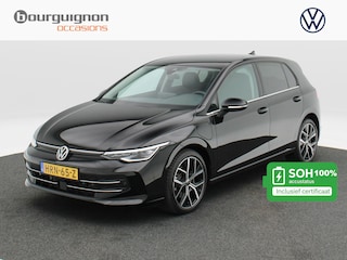 Volkswagen Golf 1.5 eHybrid 204 Pk Style Edition | Trekhaak | Stoel/Stuur Verwarming | Camera | Climatronic | Full LED | 18 Inch | 25.840 Km !!