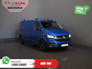 Volkswagen Transporter 2.0 TDI 150 pk DSG Aut. L2 LED/ Adapt.Cruise/ Standkachel/ Carplay/ 2.5t Trekverm./ Stoelverw./ Airco/ Dakdragers/ Camera/ PDC/ Trekhaak