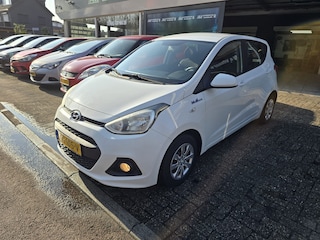 Hyundai i10 1.0i i-Motion Comfort | 2E EIGENAAR | 12MND GARANTIE | AIRCO | CRUISE | ELEC RAMEN |