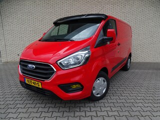 Ford Transit Custom 280 L1H1 2.0 TDCI 105pk Trend | Race Red | Trekhaak | Bijrijdersbank | Voorruitverw. | Airco | Cruise. | Camera | Apple Carplay | Inbraaksloten |