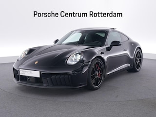 Porsche 911 Carrera 4 GTS