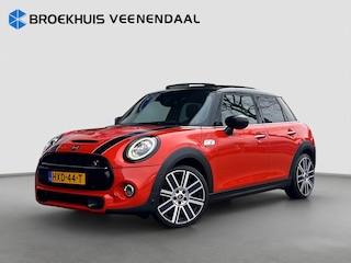 Mini Mini 2.0 60 Years Edition | Pano | H&K | Yours Leder | Adap. Cruise | Navi | Achterspoiler | Airco (automatisch) | Apple Carplay/Android Auto|telefoonintegratie premium