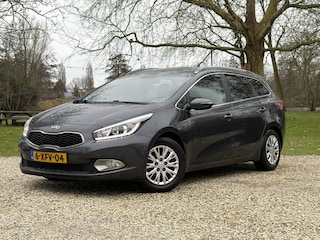 Kia Ceed Cee'd Sportswagon 1.6 GDI Camera, Navigatie