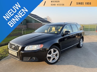 Volvo V70 2.5T Summum XENON | TREKHAAK | OPEN DAK | BLISS | RIEM V.V. |