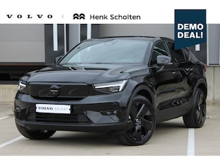 Volvo EC40 Twin Motor Ultra Black Edition 82 kWh | Nieuwprijs van €61.500,-+ | Elektrisch bedienbare bestuurdersstoel met geheugen | Park Assist voor + achter | 360-Camera | Premium Audio by Harman Kardon | Adaptieve Cruise Control | Pilot Assist | Glazen panoramisch dak | Extra getint glas achter | Blind Spot Information System | Google Services | 20'' Lichtmetalen wielen |