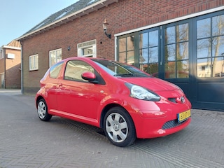 Toyota Aygo 1.0-12V +. 45078 KM!!!! AUTOMAAT! 1e EIGENAAR!
