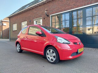 Toyota Aygo 1.0-12V +. 45078 KM!!!! AUTOMAAT! 1e EIGENAAR!