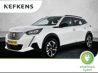 Peugeot 2008 Allure Pack 50kWh | 1ste eigenaar | Trekhaak | Stoelverwarming | Camera | Navigatie | AUTOMAAT