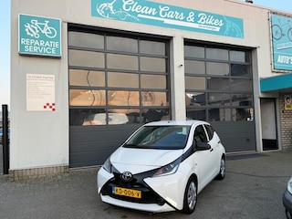 Toyota Aygo 1.0 VVT-i x-now