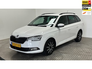 Skoda Fabia Combi 1.0 TSI Ambition benzine navigatie parkeersensoren airco carplay android cruisecontrole trekhaak