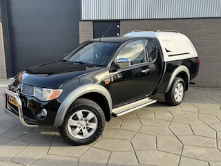 Mitsubishi L200 2.5 DI-D Club Cab Intense|AIRCO|Poly-top gereed gemaakt voor CAMPER-Unit opbouw| 4X4|