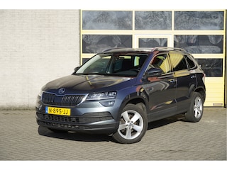 Skoda Karoq 1.5 TSI ACT 150PK! Business Edition Plus BJ2021 Lmv 17" | Led | Pdc | Navi | Keyless entry | Elek. trekhaak | App-Connect | Virtual cockpit | Climate control | Cruise control | Sportstoelen | Verwarmde voorstoelen/achterbank | Verwarmd stuurwiel