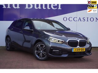 BMW 118i Executive Edition Sportline / LED / ORIG-NL / Privacy-Glass / Carplay / Sfeerverlichting / = SUPER PRIJS !!