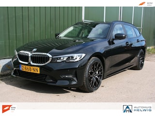 BMW 3-serie Touring 330e High Executive, M-SPORT PACK , PANORAMADAK, NAVIGATIE PHEV