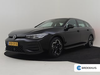 Volkswagen Passat Variant 1.5 eHybrid R-Line Business 204Pk DSG/AUTO | Head up Display | Trekhaak Elecktrisch | Massage Functie | Stoel/Stuur verwarming | Navigatie | Cruise control adaptief | 18"LMV