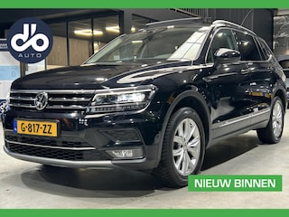 Volkswagen Tiguan 2.0 TDI 150pk DSG AUTOM. Highline 7 PERSOONS I PANO I DIGI DASB. I FULL LED I ORG.NL + NAP