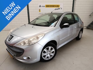 Peugeot 206 1.4 XS AIRCO | CV OP AFSTAND | CRUISE CONTROLE | ELKTR. PAKKET