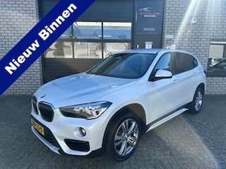 BMW X1 sDrive18i High Executive *NAVI*STOEL VERW*TREKHAAK*CRUISE-CONTROL*
