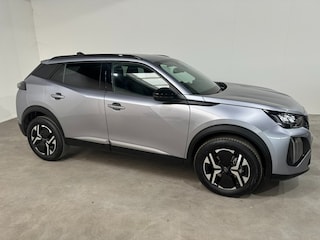 Peugeot 2008 1.2 Hybrid, Allure,camera voor+achter,Keyles,Navigatie,dode hoek,adaptieve cruise.