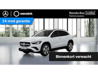 Mercedes-Benz GLA 250 e Star Edition AMG Line | Night | Panoramadak | Trekhaak | Stoelverwarming | Widescreen |
