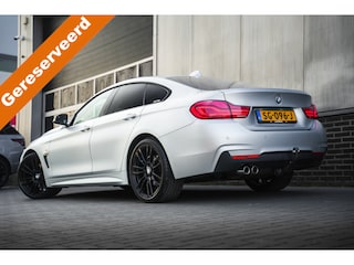 BMW 430i 252 pk High Executive M-Sportpakket / Frozen-Grey/ Led-Koplamp/ Schuif-Dak/ Head-Up/ Harman&Kardon/ Stoelverw./  Groot-Navi 19''LMV