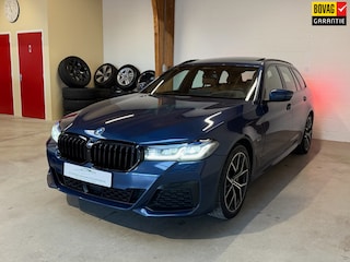 BMW 5-serie Touring 530e High excecutive - M-Pakket - Panorama - HK - 360 - Laser