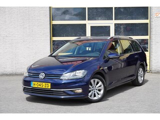 Volkswagen Golf Variant 1.5 TSI Highline BJ2020 Lmv 16" | Led | Pdc | Navi | Trekhaak | App-Connect | Climate control | Cruise control | Sportstoelen | Verwarmde voorstoelen | Alcantara bekleding | Getint glas