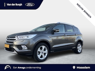 Ford Kuga Trend Ultimate 1.5 EcoBoost 150pk Voorruitverwarming - stoelverwarming - 150pk = 2.000 kg geremd!