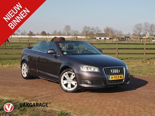Audi A3 Cabriolet 1.8 TFSI Attraction | Stoelverwarming | Leer | Parkeersensoren | Airco |